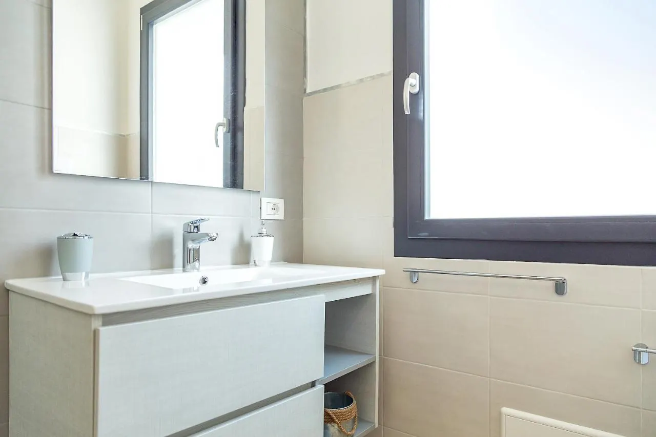 Alexander B&B Tortolì Italien
